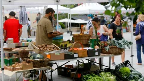 Úbeda Street Market