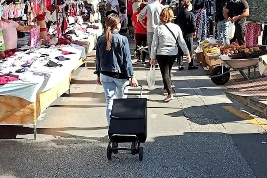 Ciudad Jardín Street Market