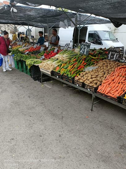 Entrevías Street Market
