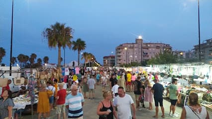 Daimús Beach Street Market