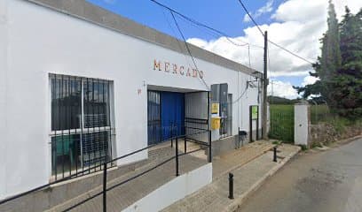 Higuera de la Sierra Food Market