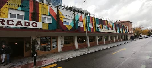 San Cristóbal School Market