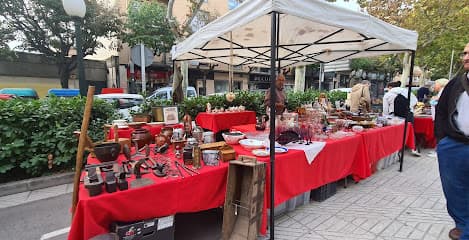 Igualada Antiques Market (Last Sunday of the Month)