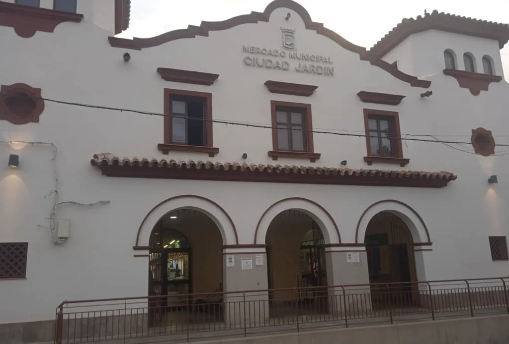 Ciudad Jardín Market