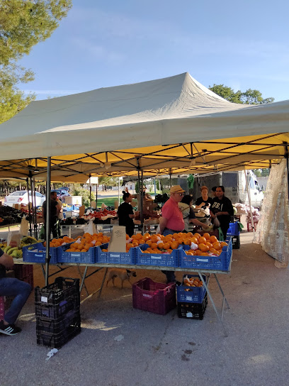 Herencia Street Market