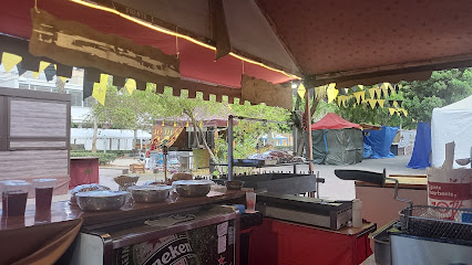 Moncada Street Market