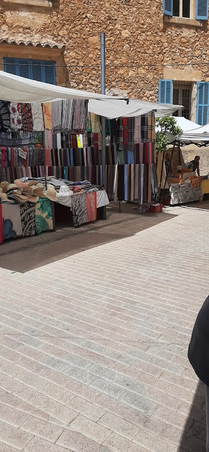 Son Servera Street Market