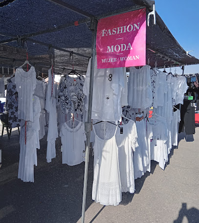 Saturday La Marina Street Market